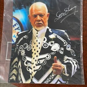 Black and White Patterned Suit Photo